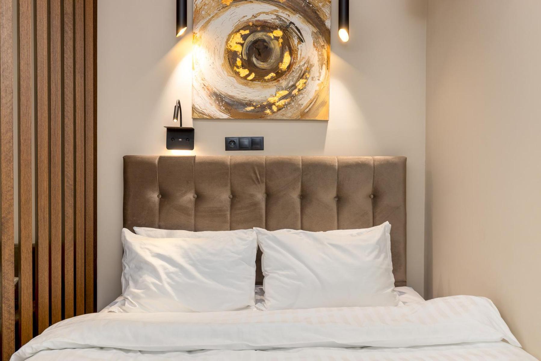 Cozy Downtown Apartment Ксанти Экстерьер фото